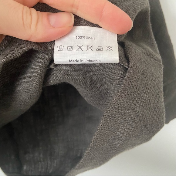 Ode to Sunday Linen Long-sleeve Black Small - Picture 4 of 5